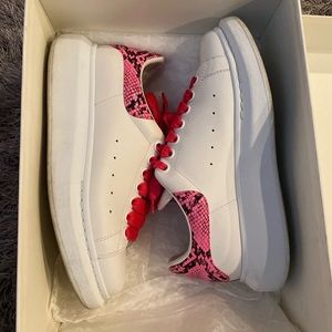 ALEXANDER MCQUEEN WOMENS SNAKESKIN EMBOSSED OVERSIZED SNEAKERS SZ 39EU SZ 8US